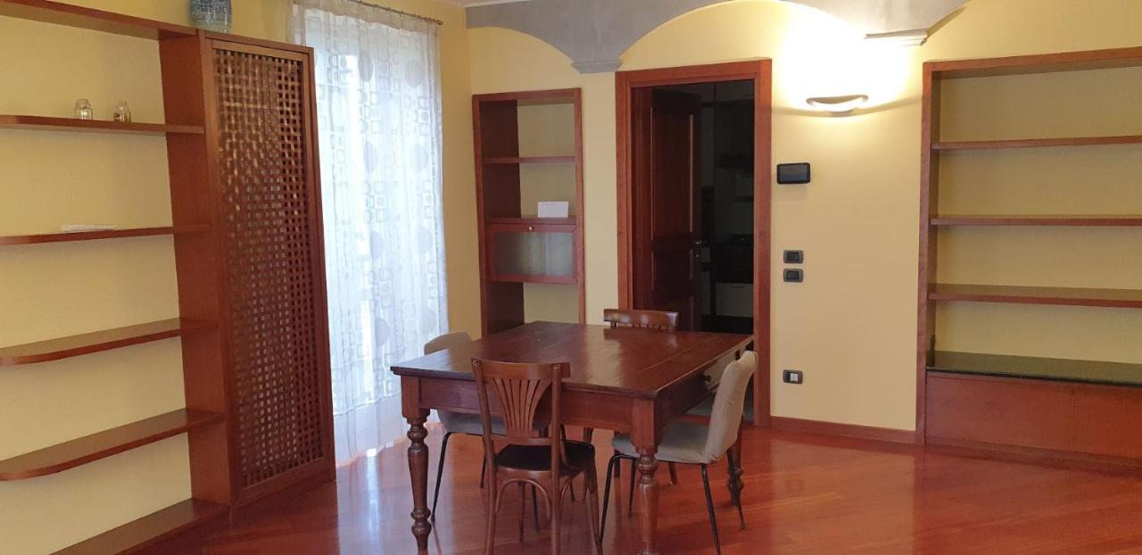 Meta Italy Sui Navigli Appartement Milaan Buitenkant foto